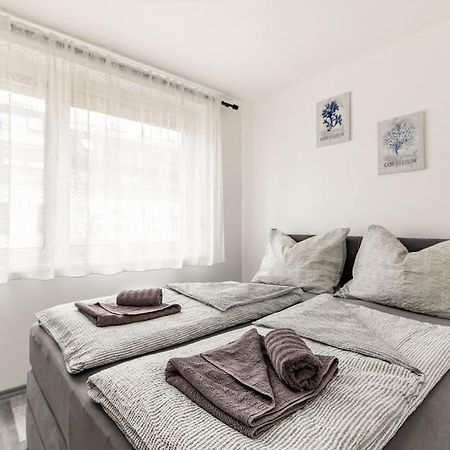 Cozy Renovated Apartment Close To Schoenbrunn Palace Виена Екстериор снимка