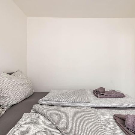 Cozy Renovated Apartment Close To Schoenbrunn Palace Виена Екстериор снимка